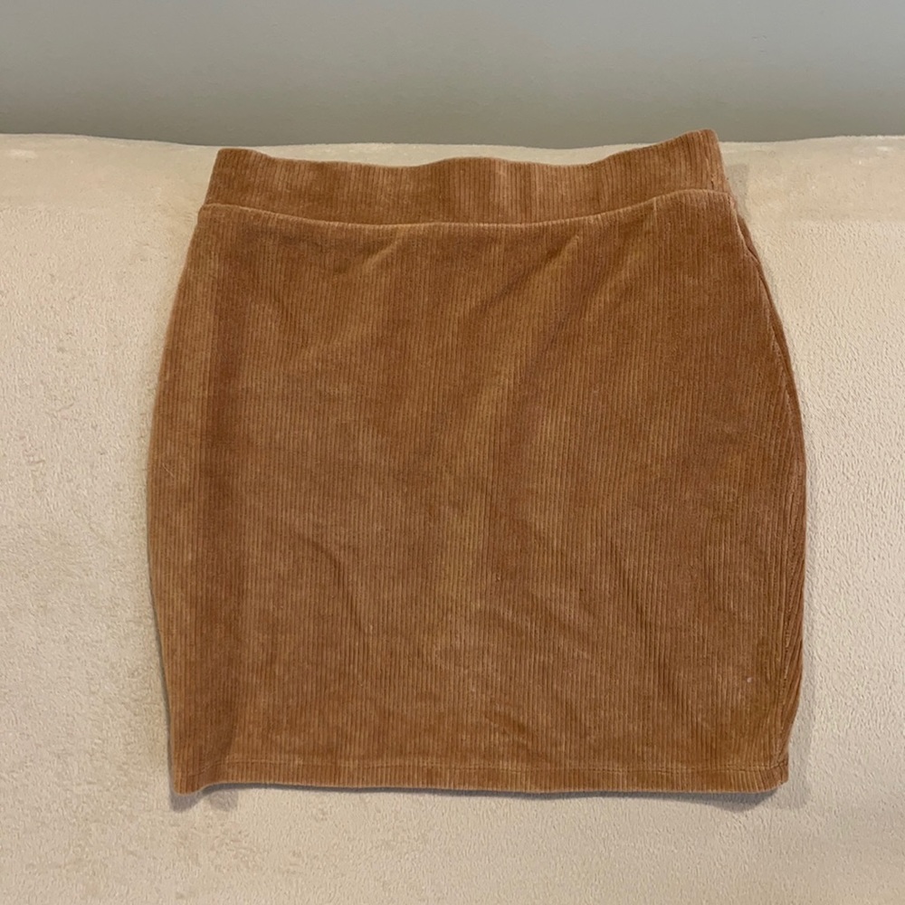 Women’s skirt